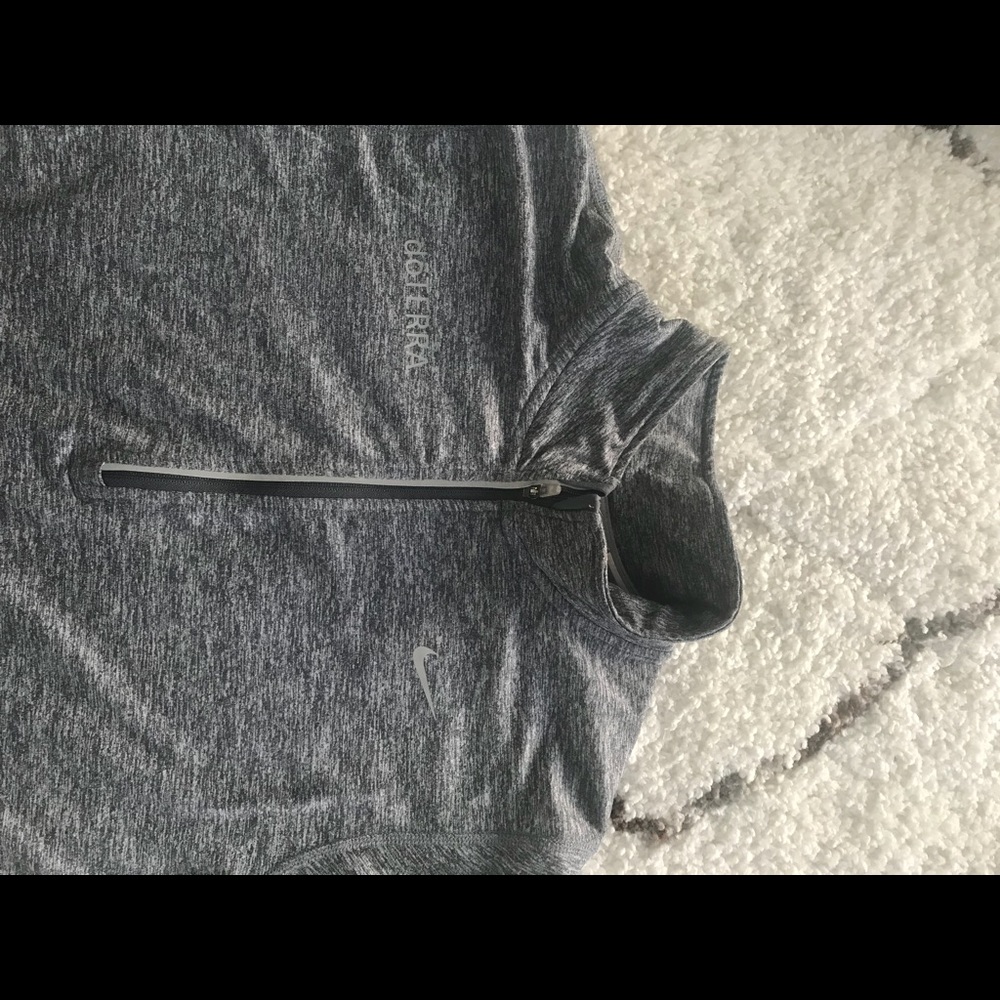 Doterra NIKE HALF ZIP